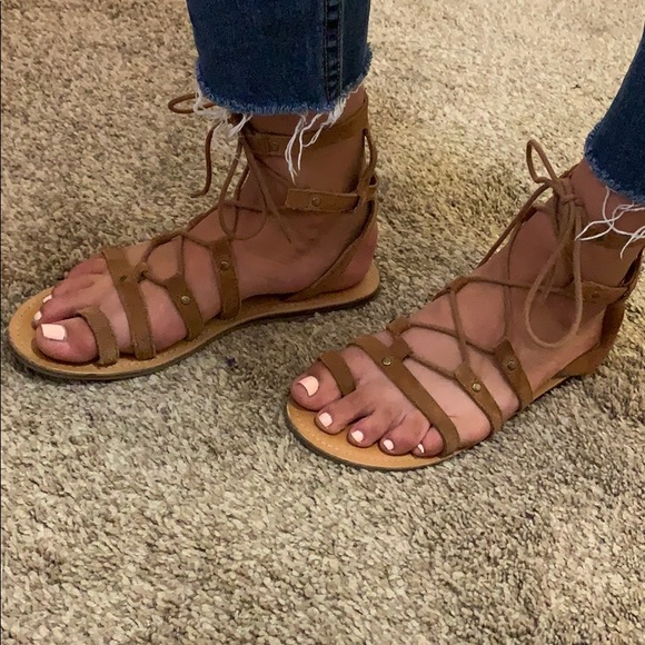 American Eagle Outfitters Shoes - American Eagle Gladiator sandals